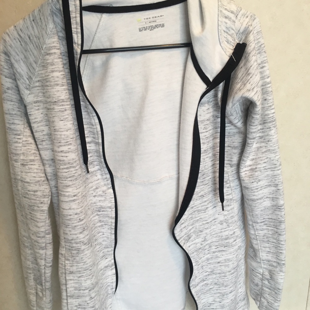 Tek Gear Sweater